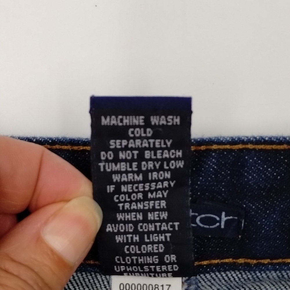 GAP Stretch Knees Length Denim Skirt Size 6 with Split - Picture 8 of 9